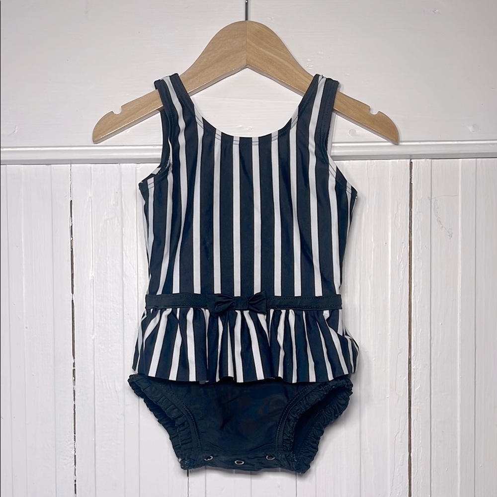 RUFFLE BUTTS VGUC Black & White Stripes Ruffle One Piece Swim Suit